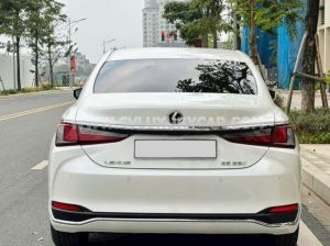 Xe Lexus ES 250 2022