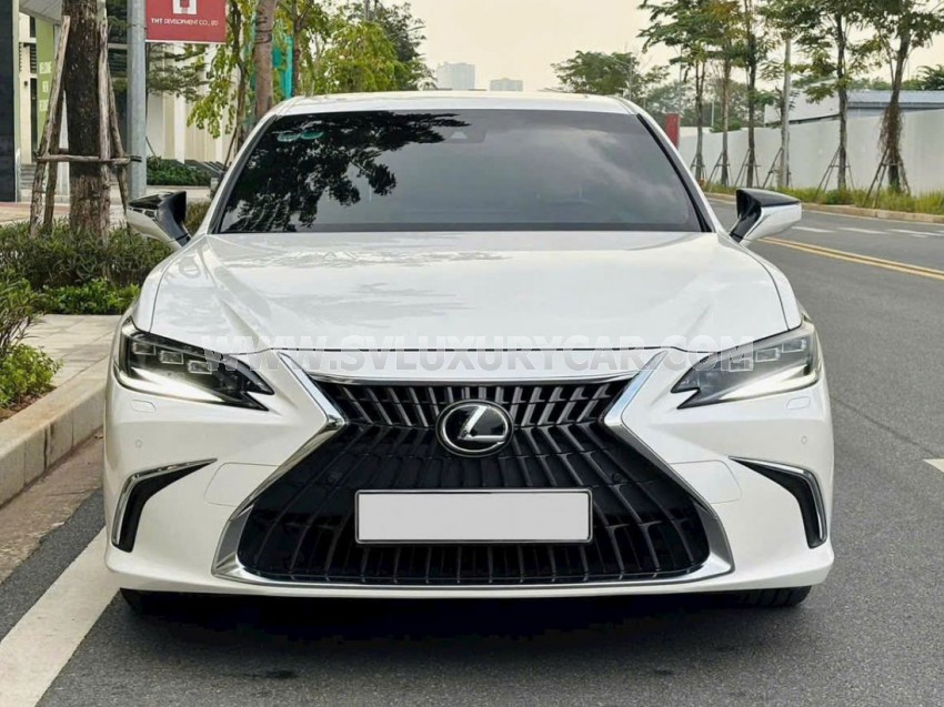 Lexus ES 250 2022