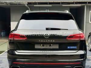 Xe Volkswagen Touareg Luxury 2.0 TSI 2023