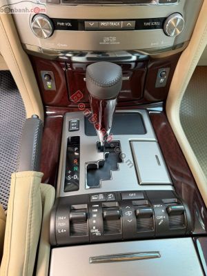 Xe Lexus LX 570 2013